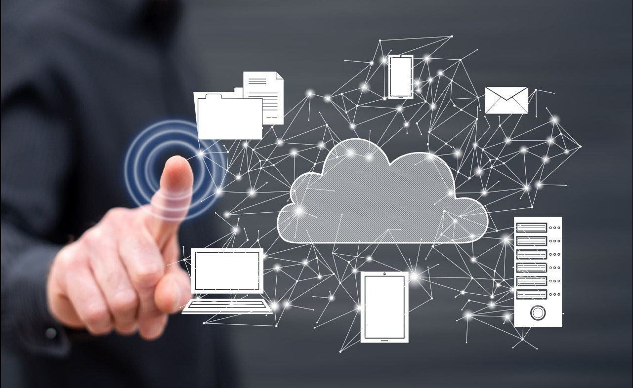 既存の12,000ページの膨大なデータに加え、更新頻度の高い新規情報もシームレスに移行 | 大規模CMSサイト | キノトロープ